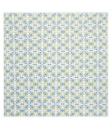 Farmhouse Flowers Family-Size Blanket