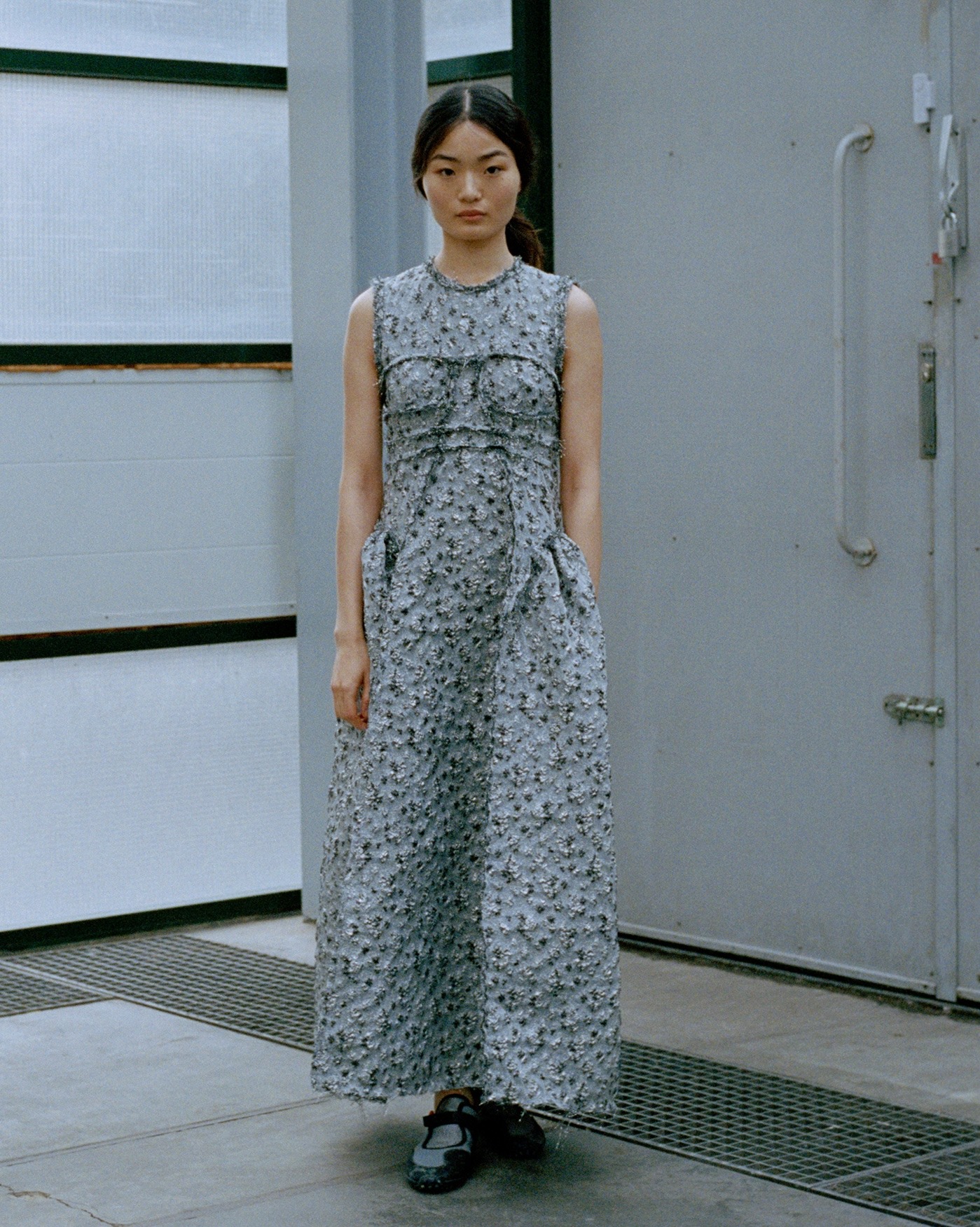 LIA | GOWN LILY MATELASS… SILVER LIA | GOWN LILY MATELASS… SILVER