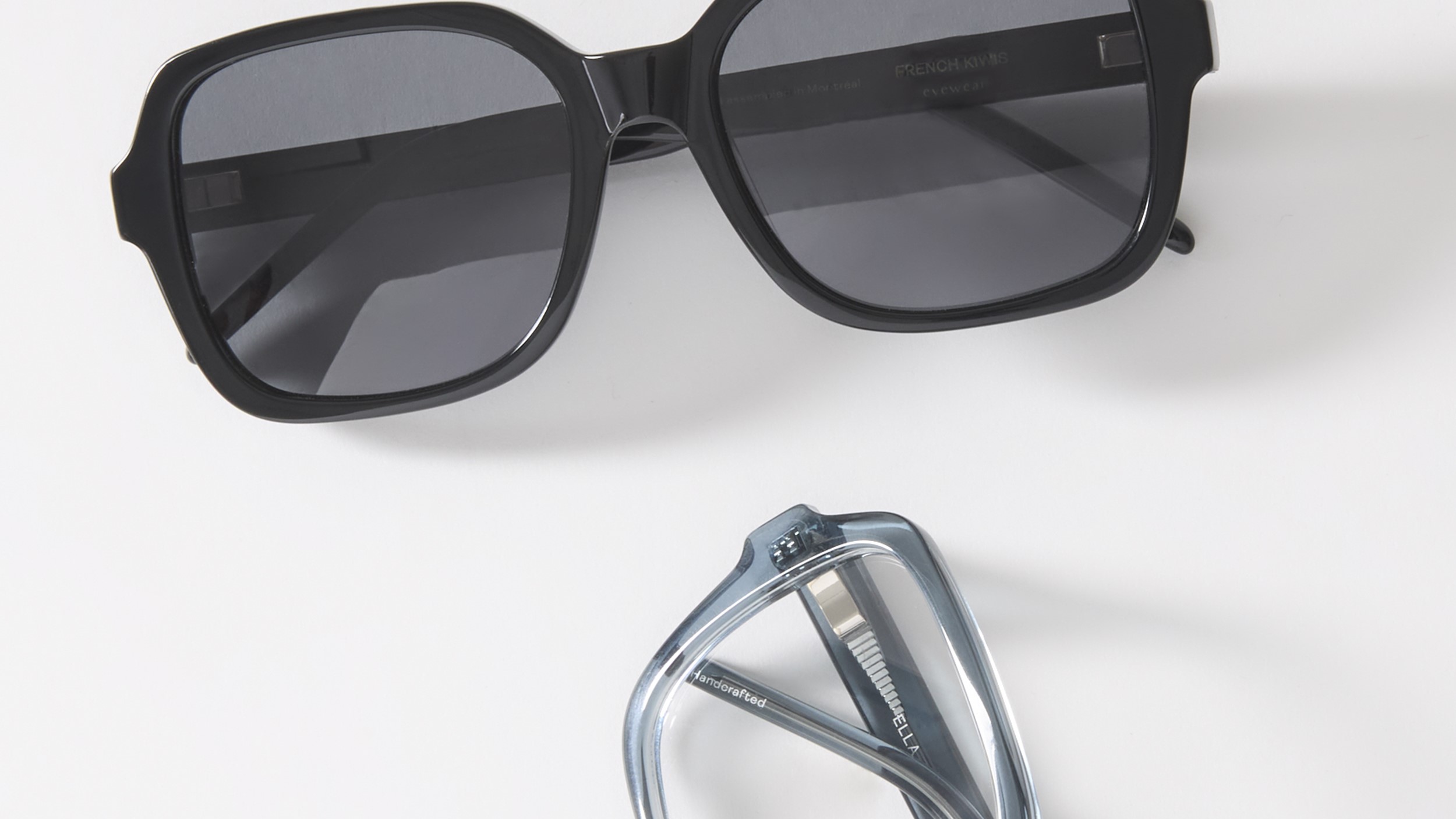 Photo Details of Ella Sun Rosé Sun Glasses in a room