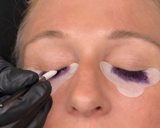 {"en"=>"Remove the Tint"}