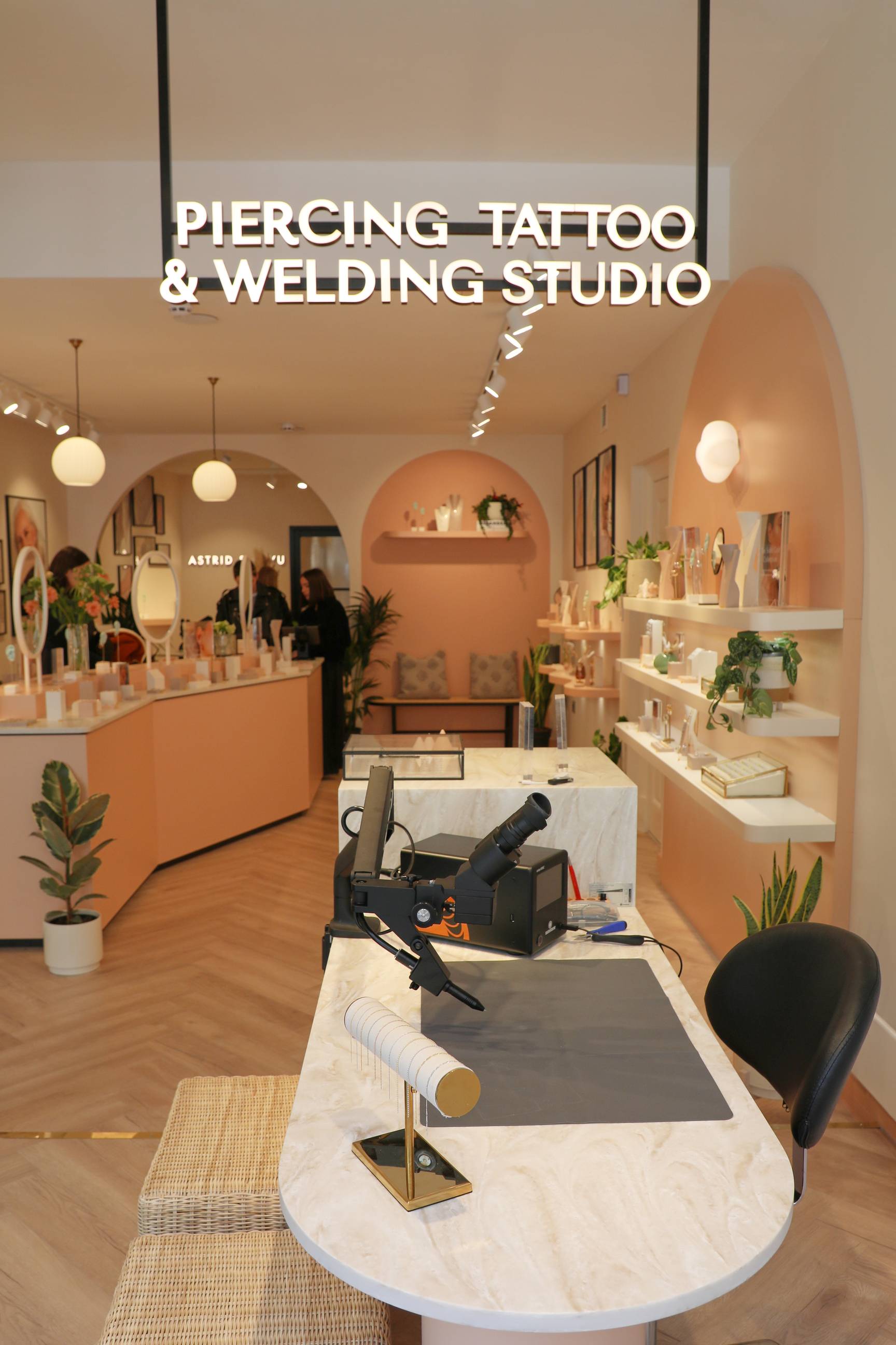 Bath Boutique | Astrid & Miyu Stores