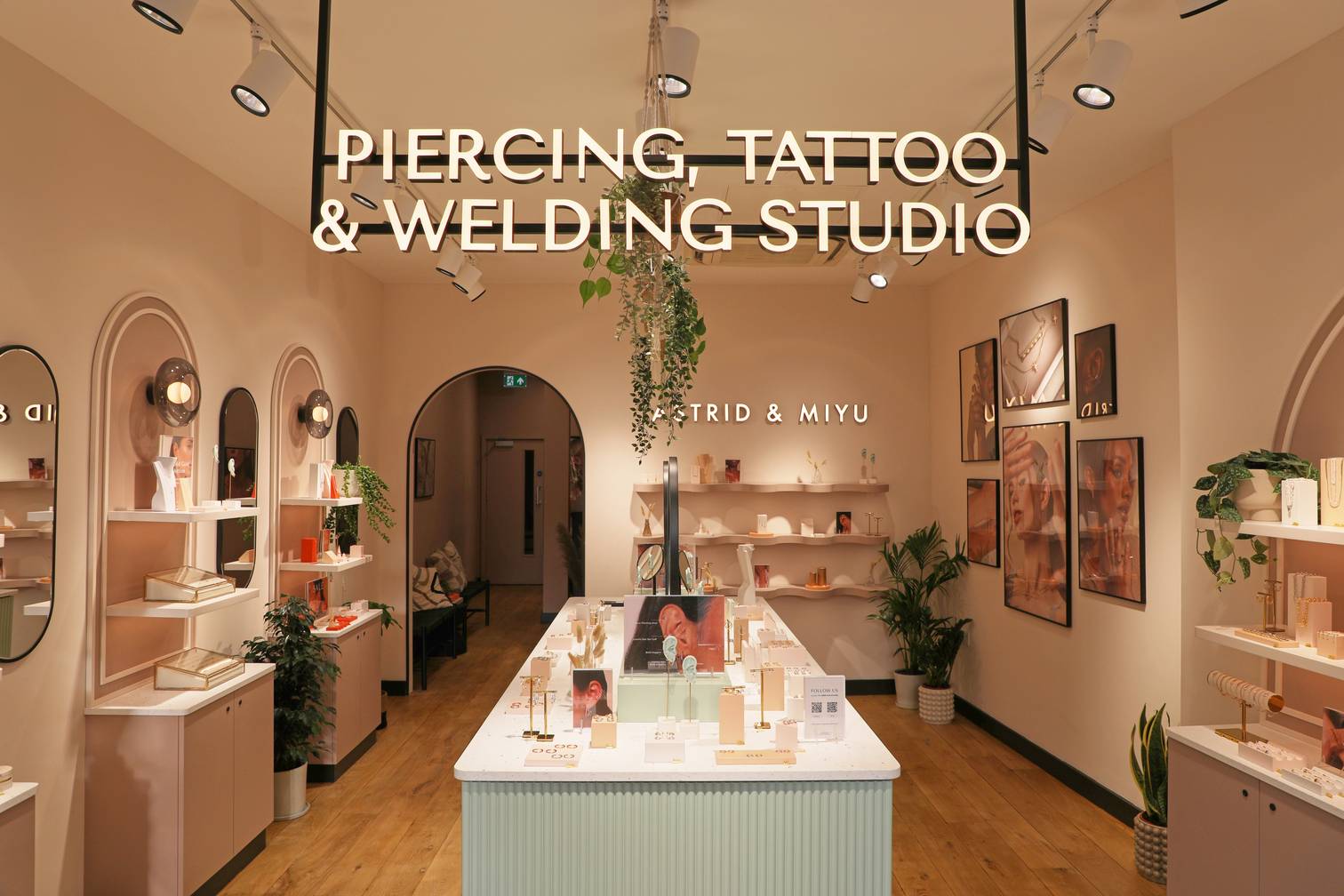 Stores Astrid & Miyu