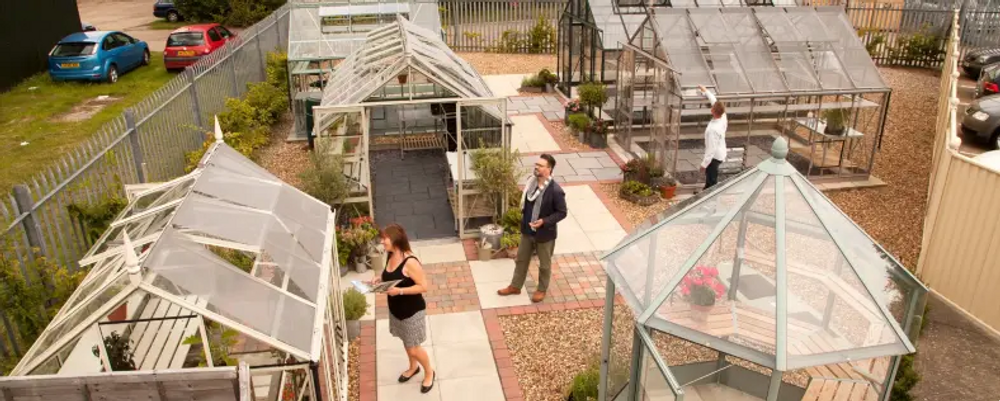 Rhino Greenhouses Show Site