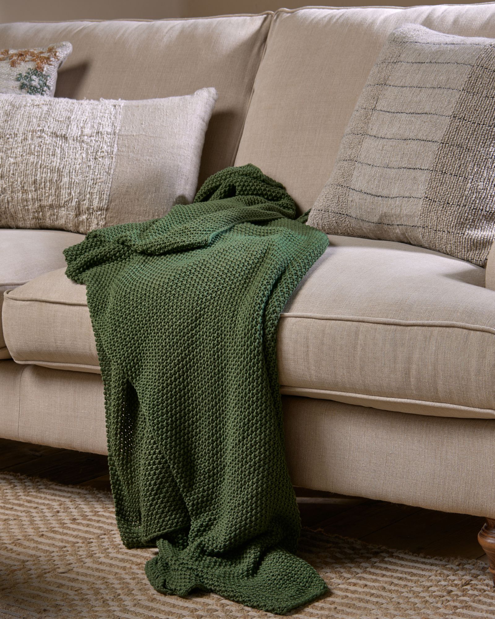 Nahan blanket - Desktop.jpg