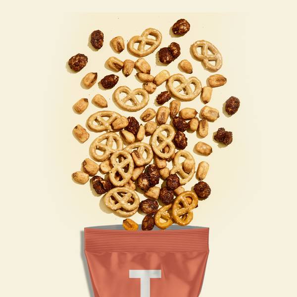 Peanuts, BBQ Corn & Mini Pretzels Snack Pack