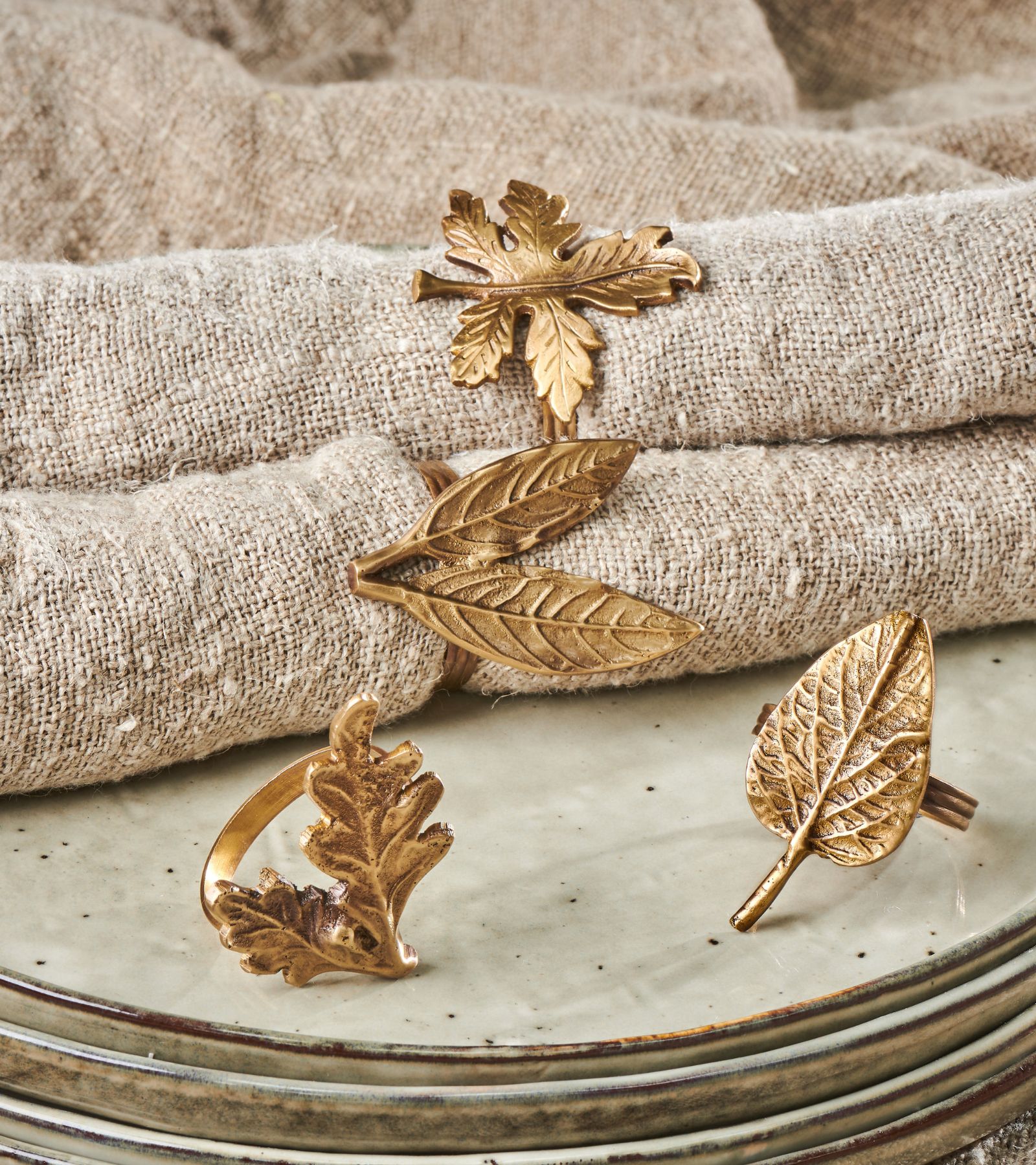 Leaf napkin rings - Desktop.jpg