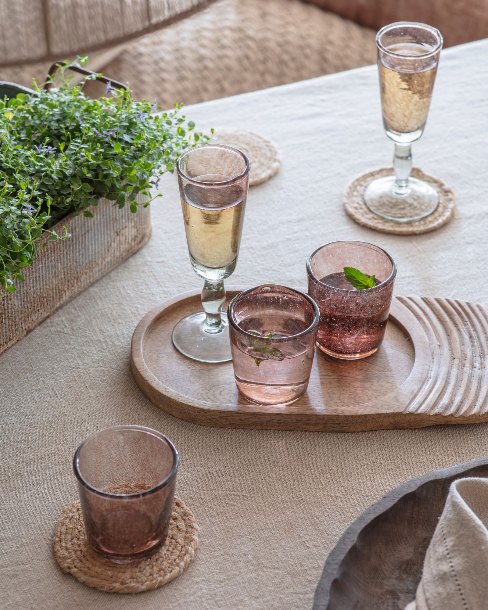 Spring dining 12 - Desktop.jpg